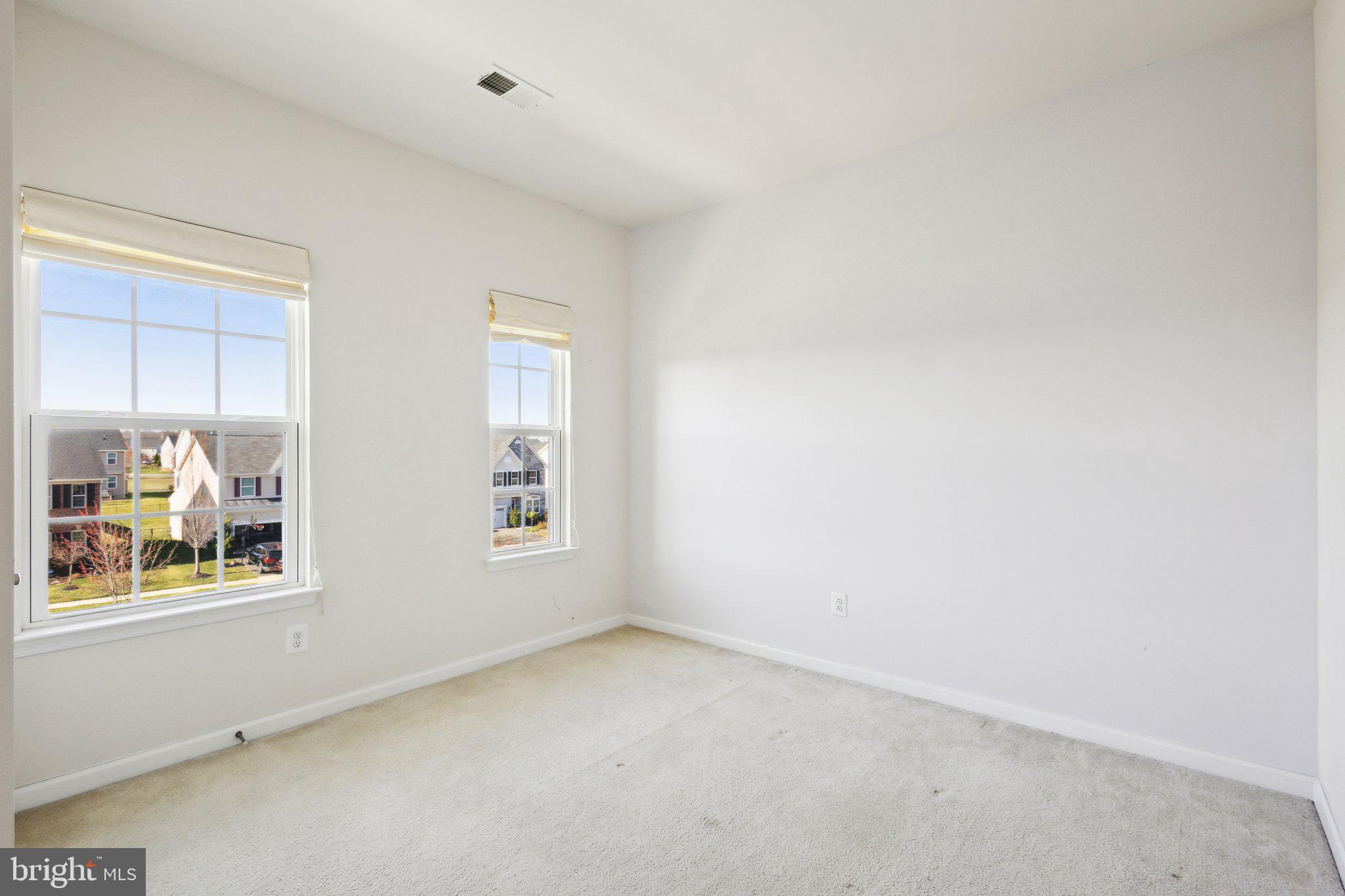 KIRKPATRICK WEST - Residential Lease