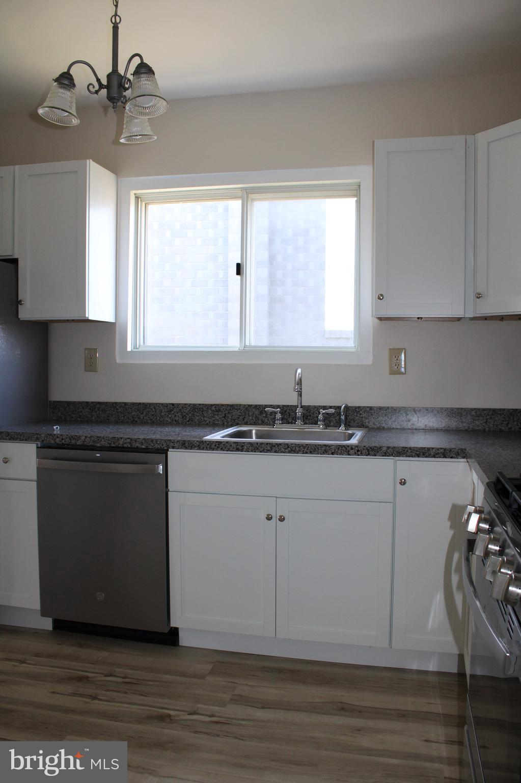 JOHNSON HEIGHTS - Residential