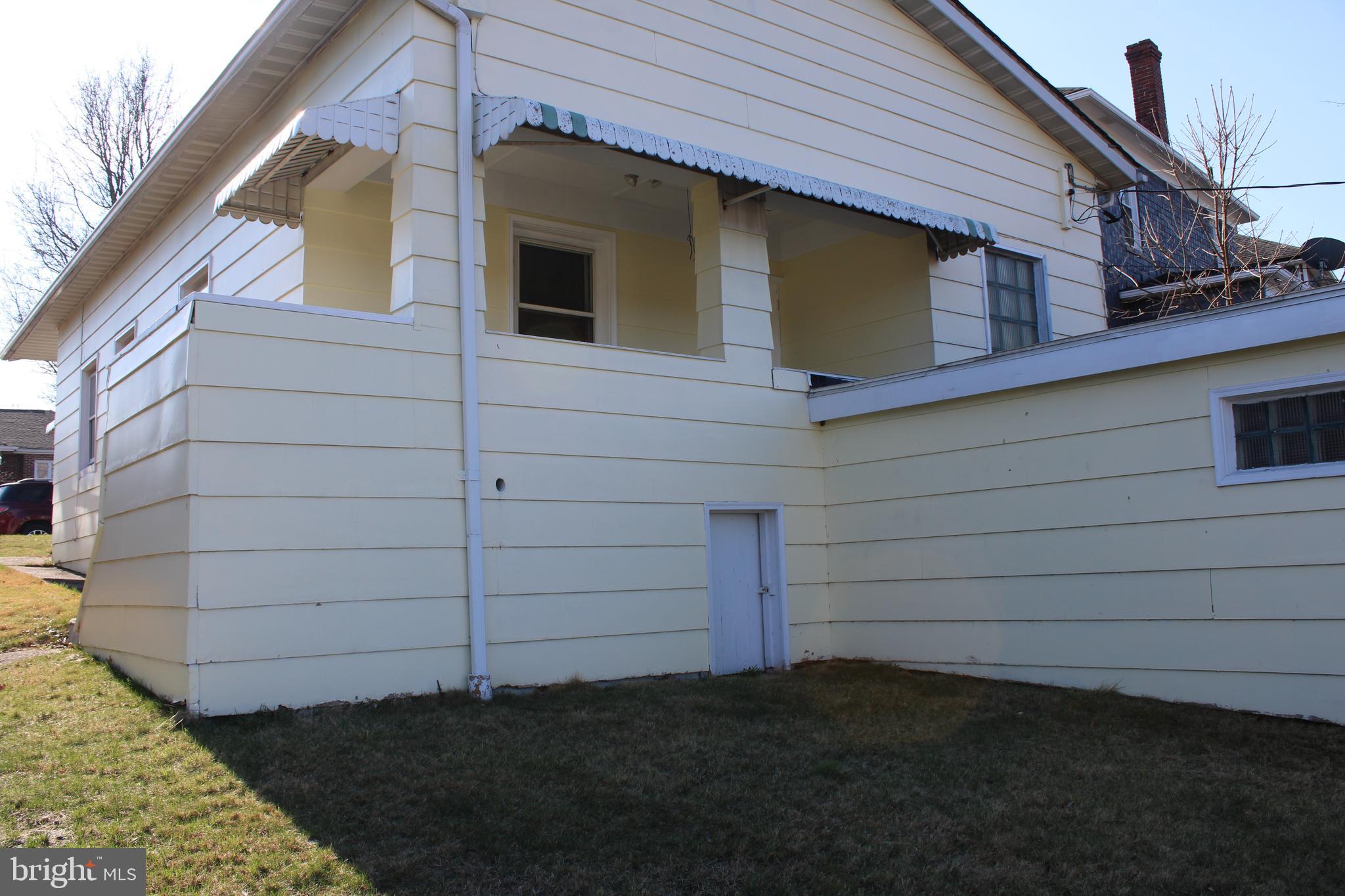 JOHNSON HEIGHTS - Residential