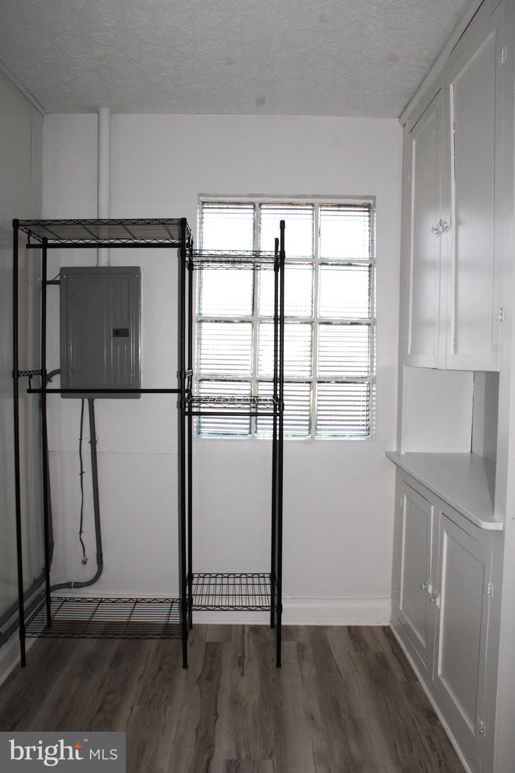 JOHNSON HEIGHTS - Residential