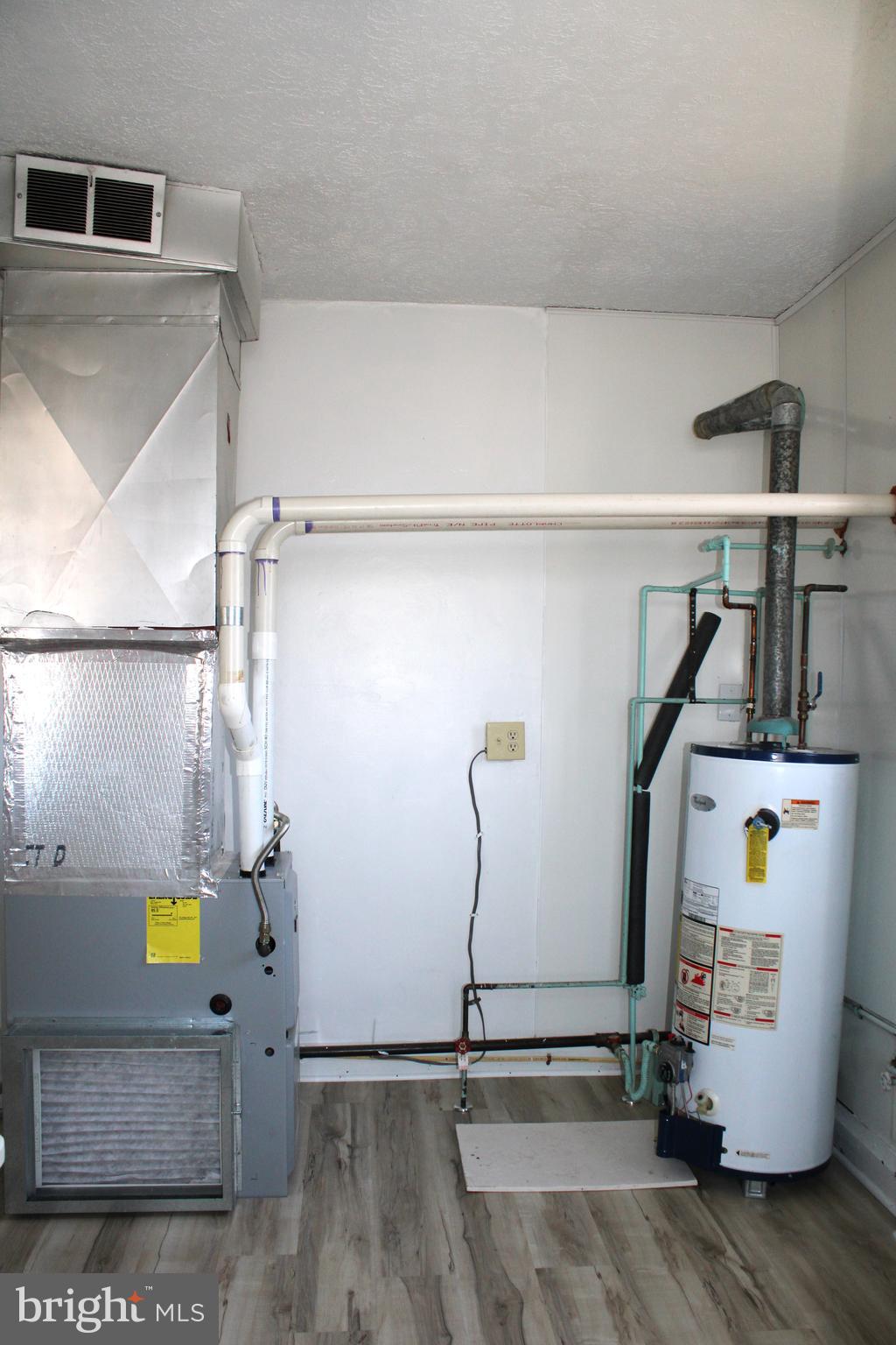 JOHNSON HEIGHTS - Residential