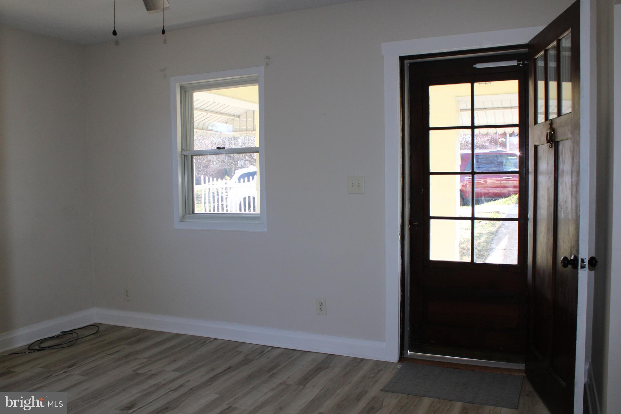 JOHNSON HEIGHTS - Residential