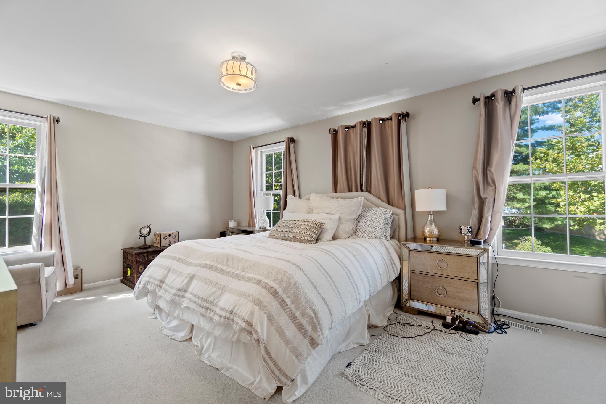 KINGS PARK WEST - Residential