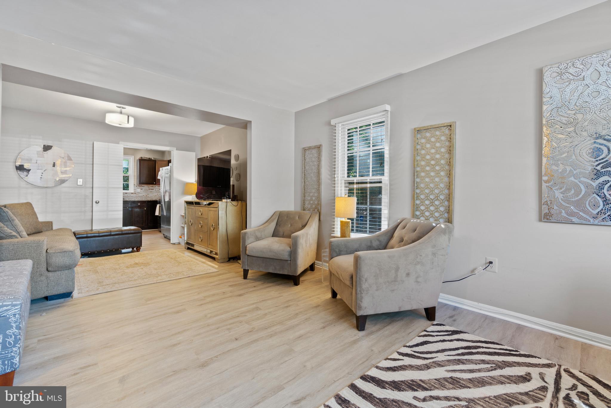 KINGS PARK WEST - Residential