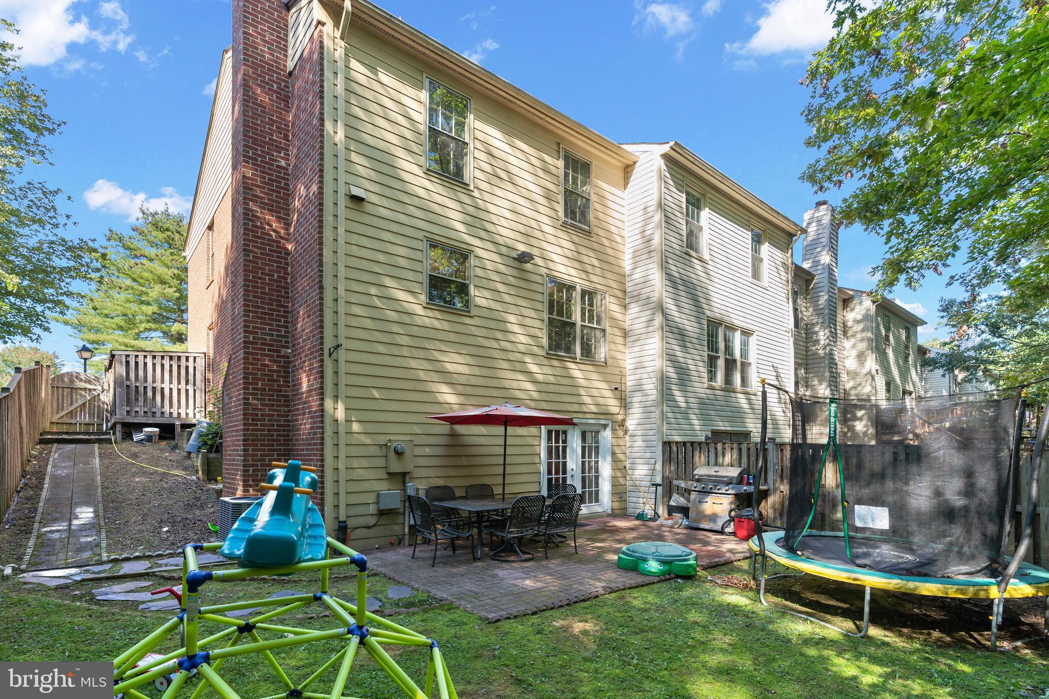 KINGS PARK WEST - Residential