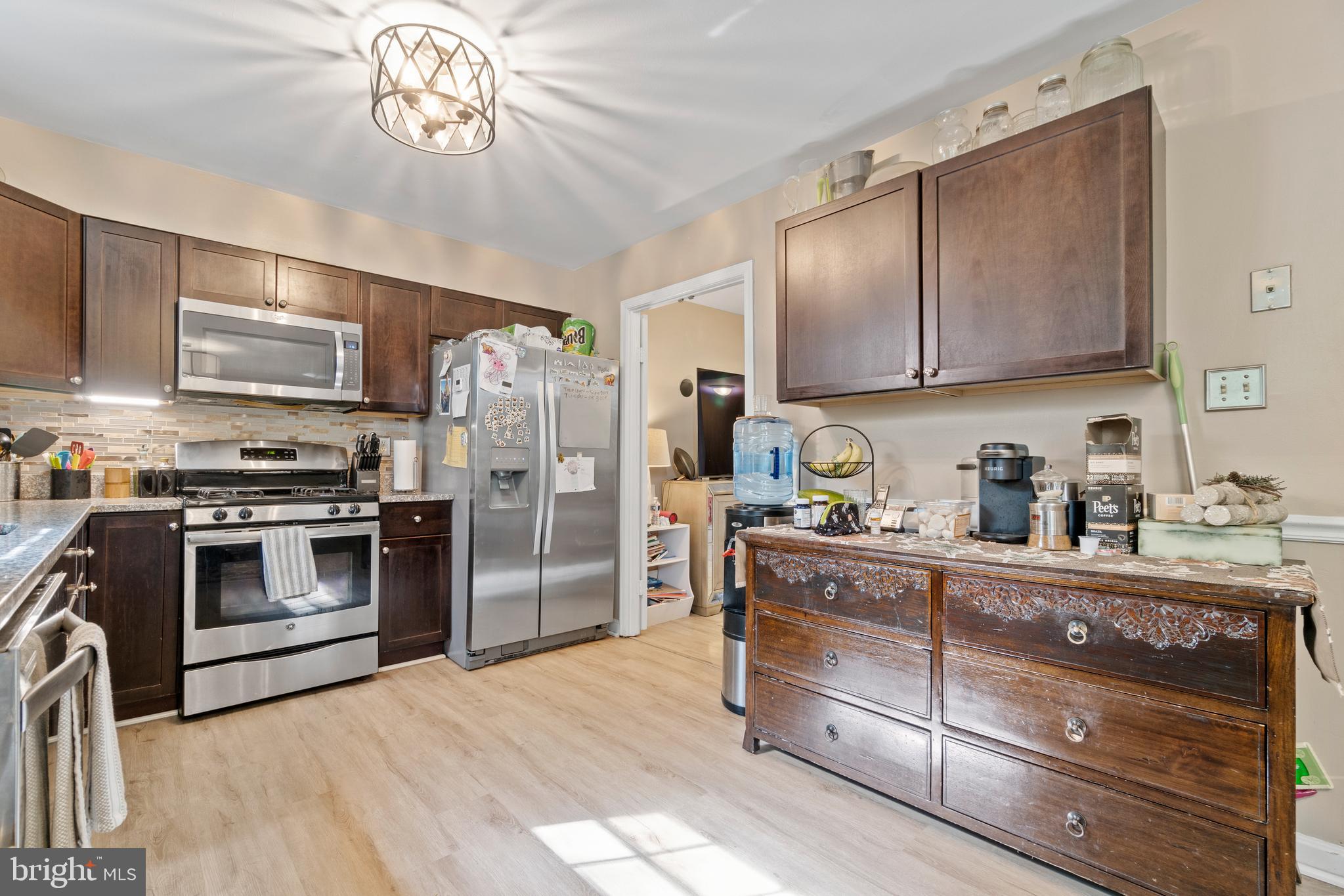 KINGS PARK WEST - Residential