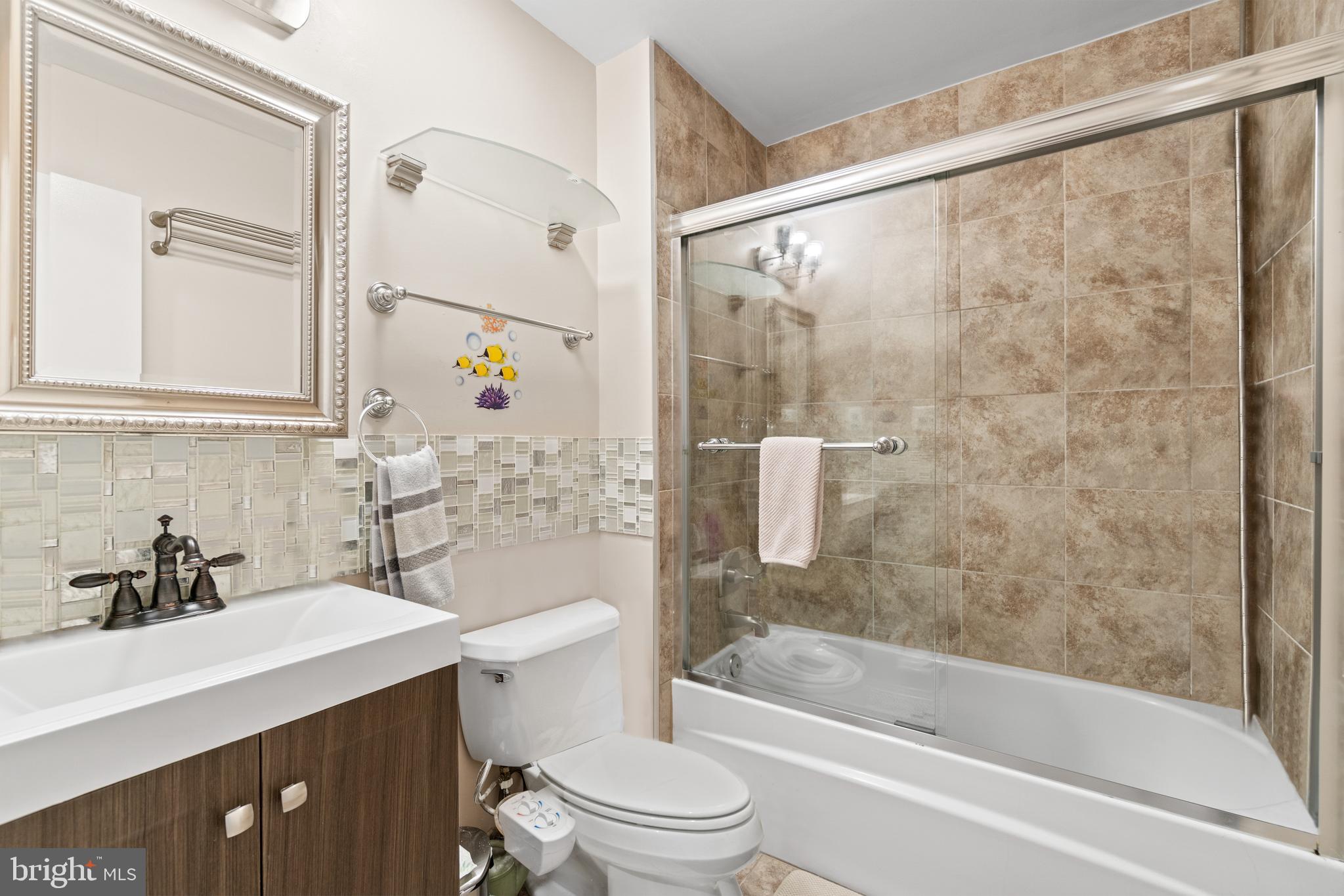 KINGS PARK WEST - Residential