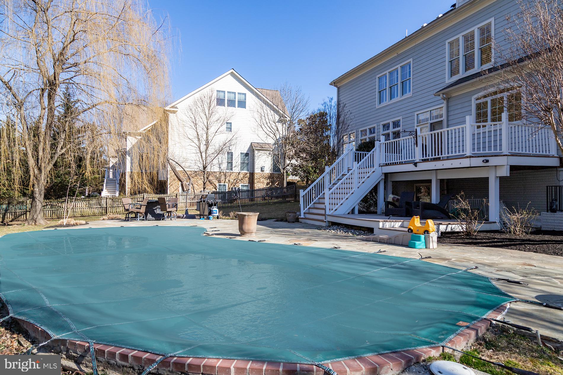 OAK CREST ESTATES - Residential