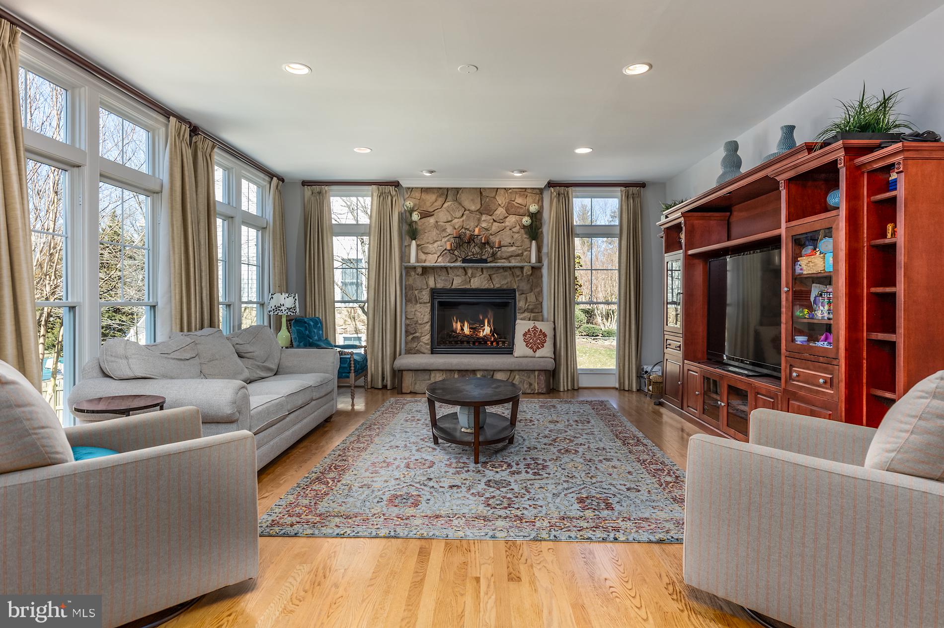 OAK CREST ESTATES - Residential