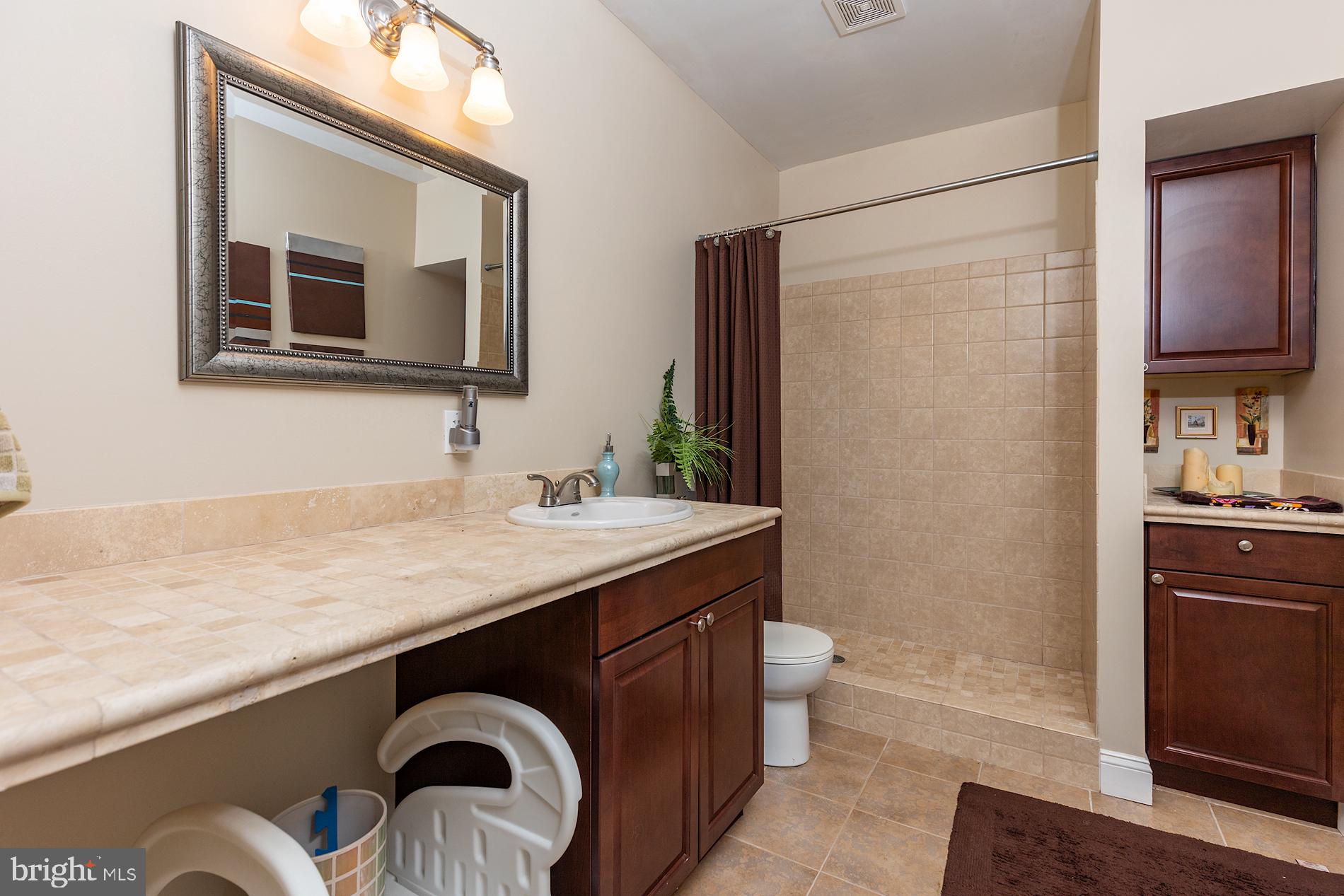 OAK CREST ESTATES - Residential