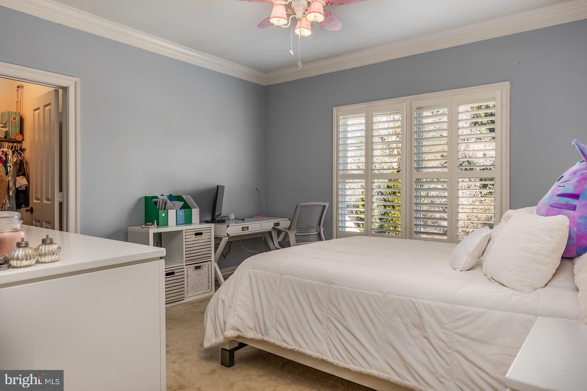 OAK CREST ESTATES - Residential