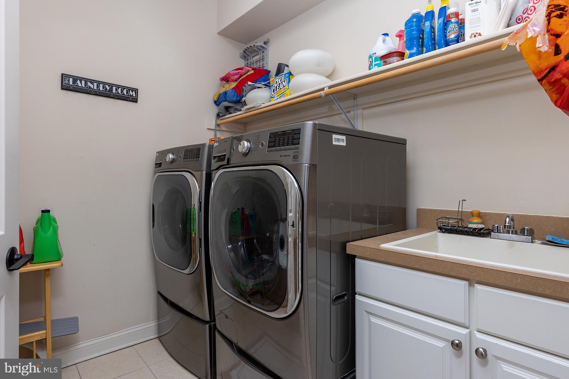 OAK CREST ESTATES - Residential