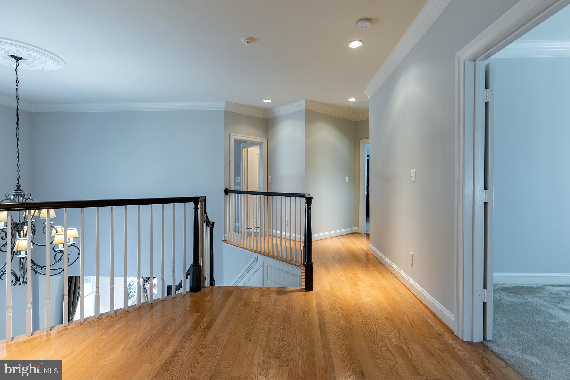 OAK CREST ESTATES - Residential