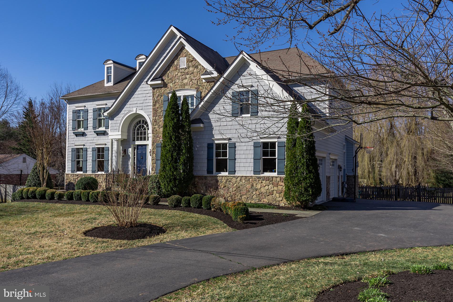 OAK CREST ESTATES - Residential