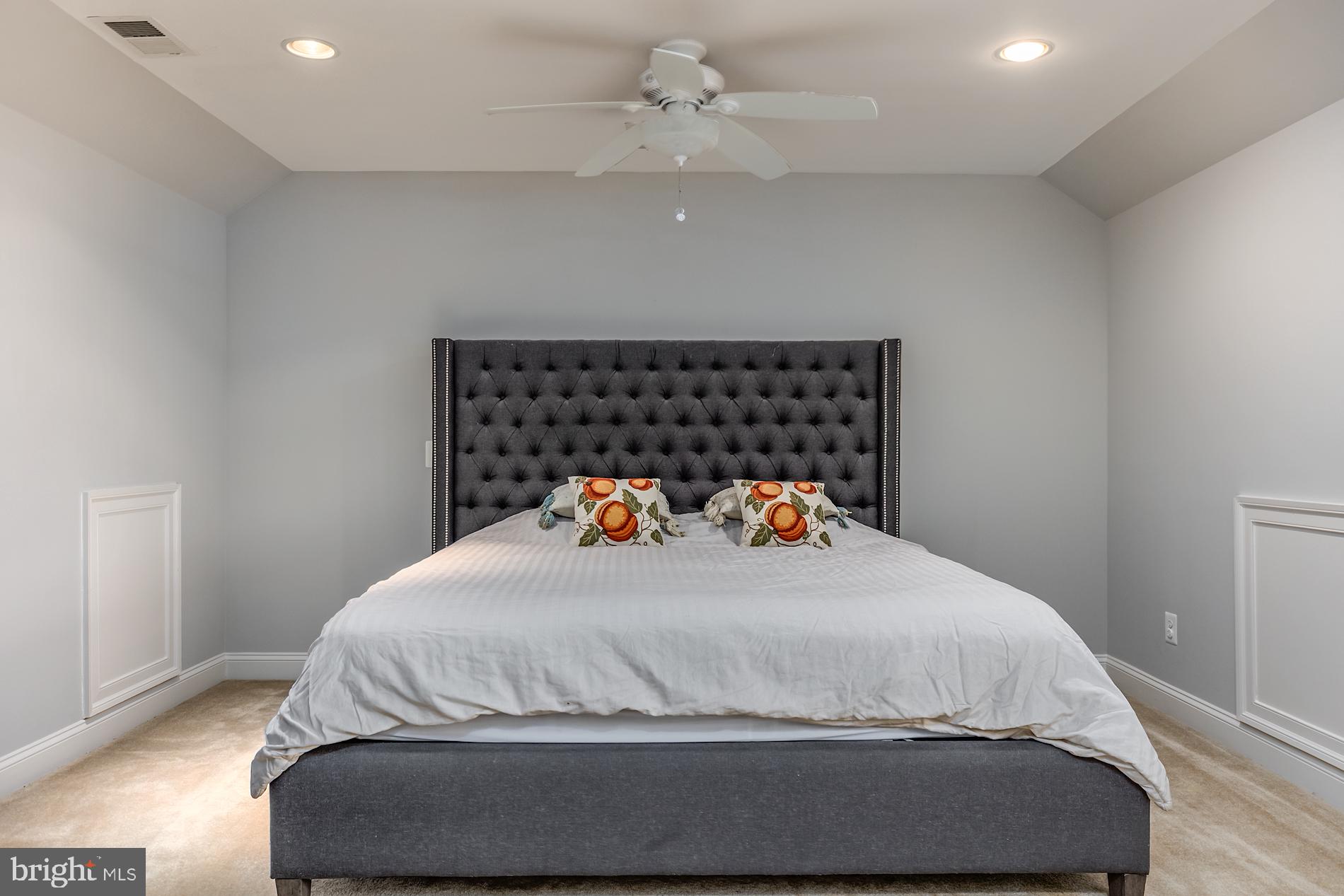 OAK CREST ESTATES - Residential