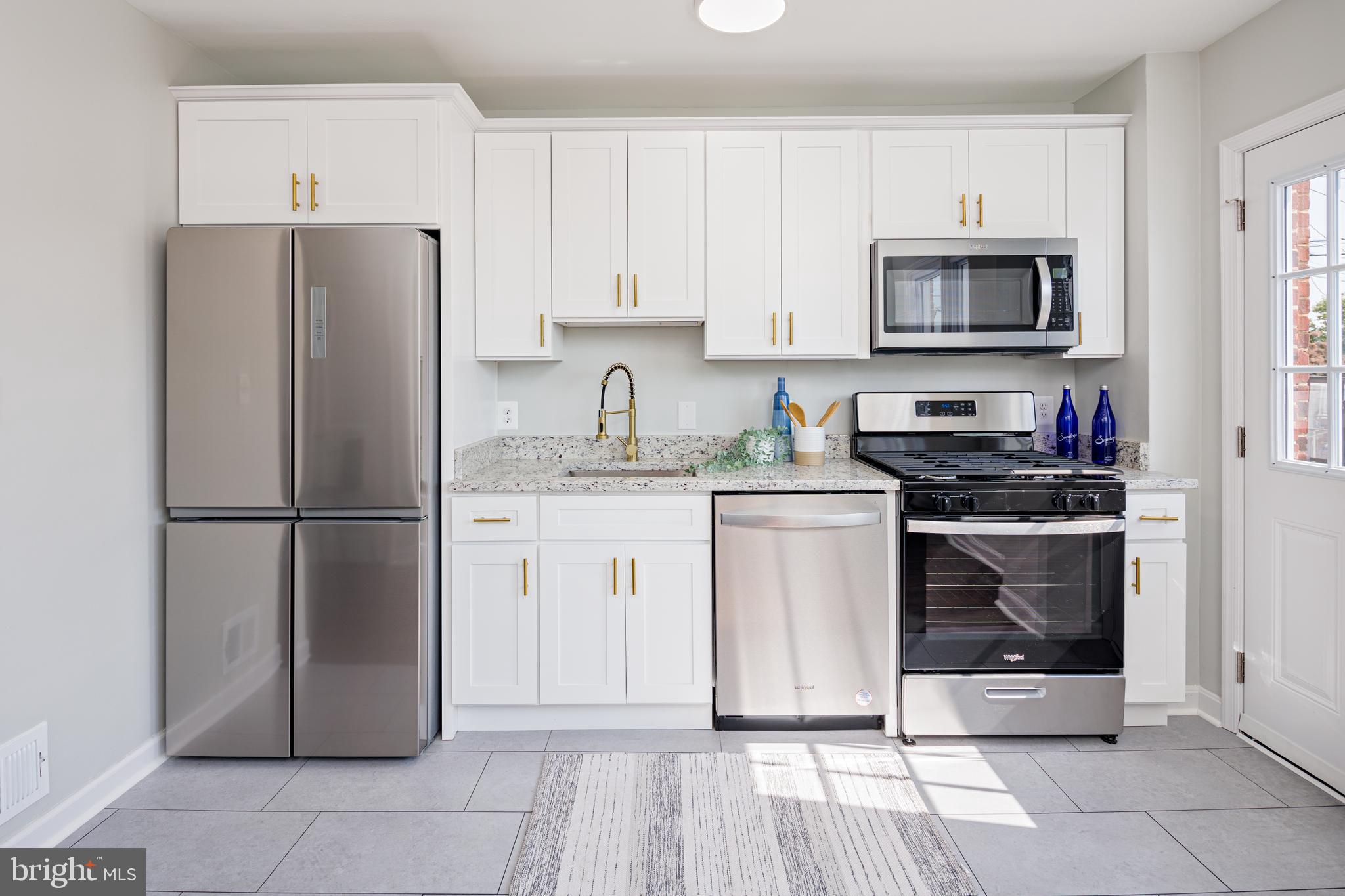 BAYVIEW - Residential