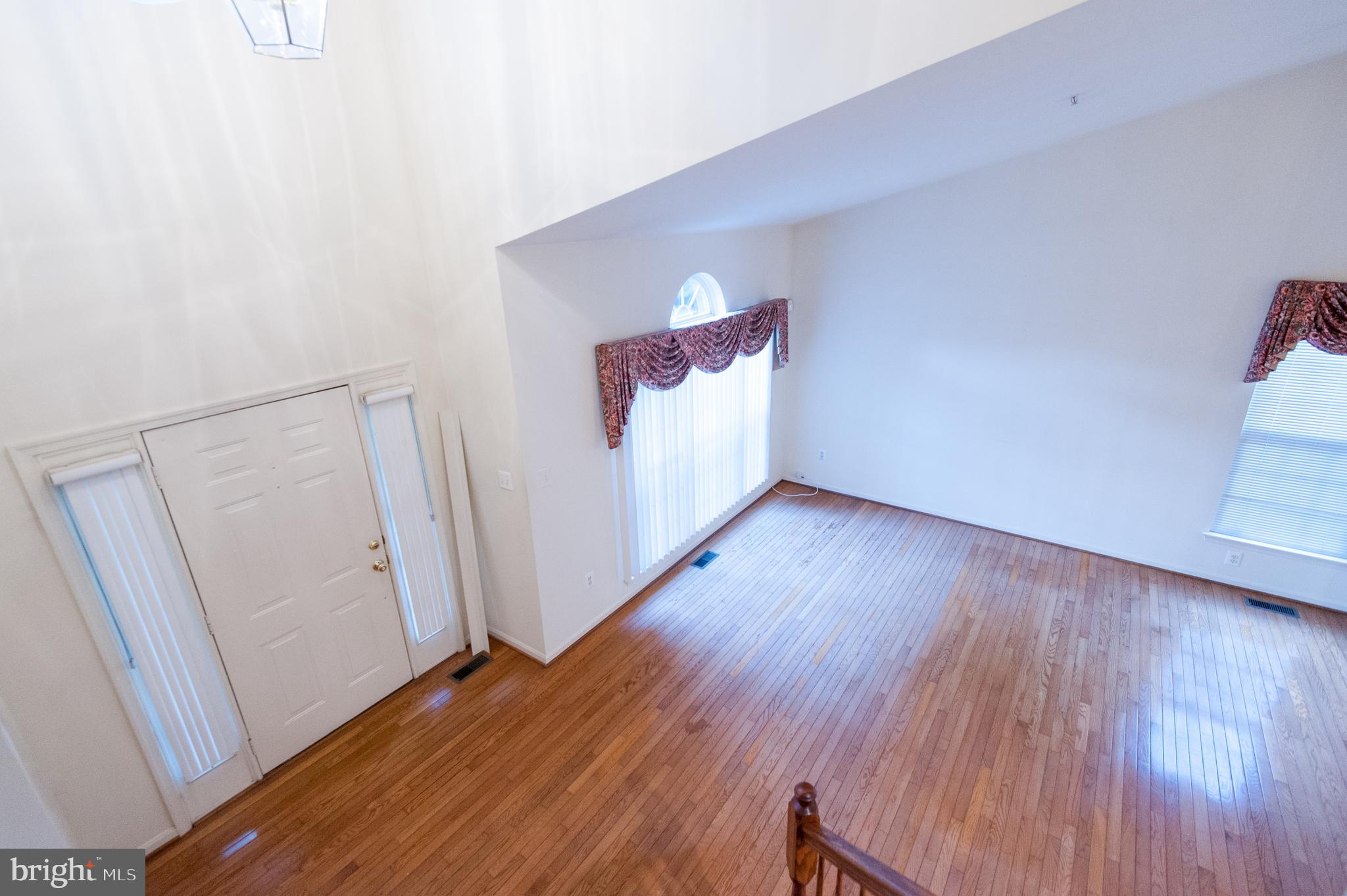 NORTHRIDGE PLAT 32 - Residential