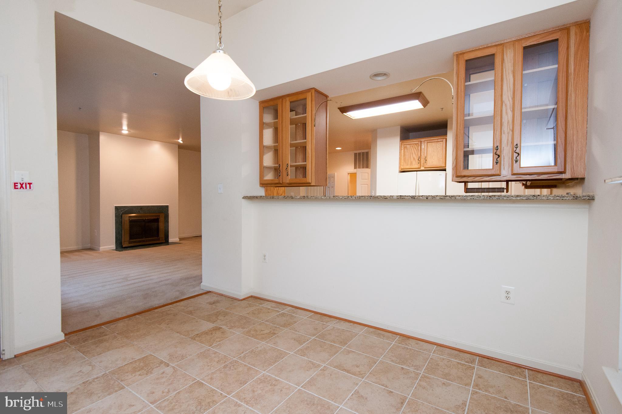 NORTHRIDGE PLAT 32 - Residential