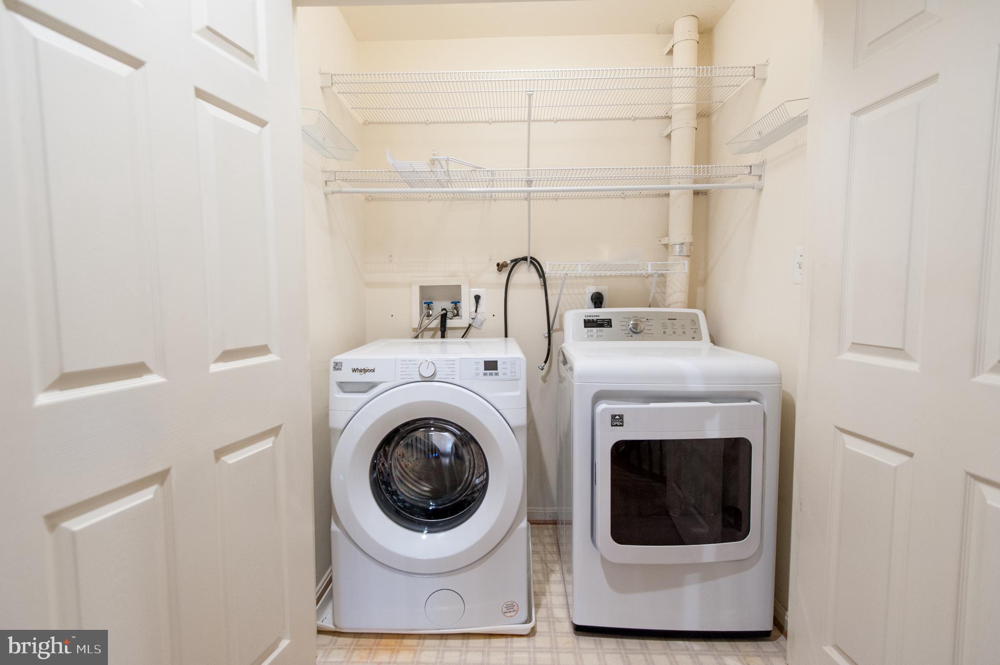 NORTHRIDGE PLAT 32 - Residential