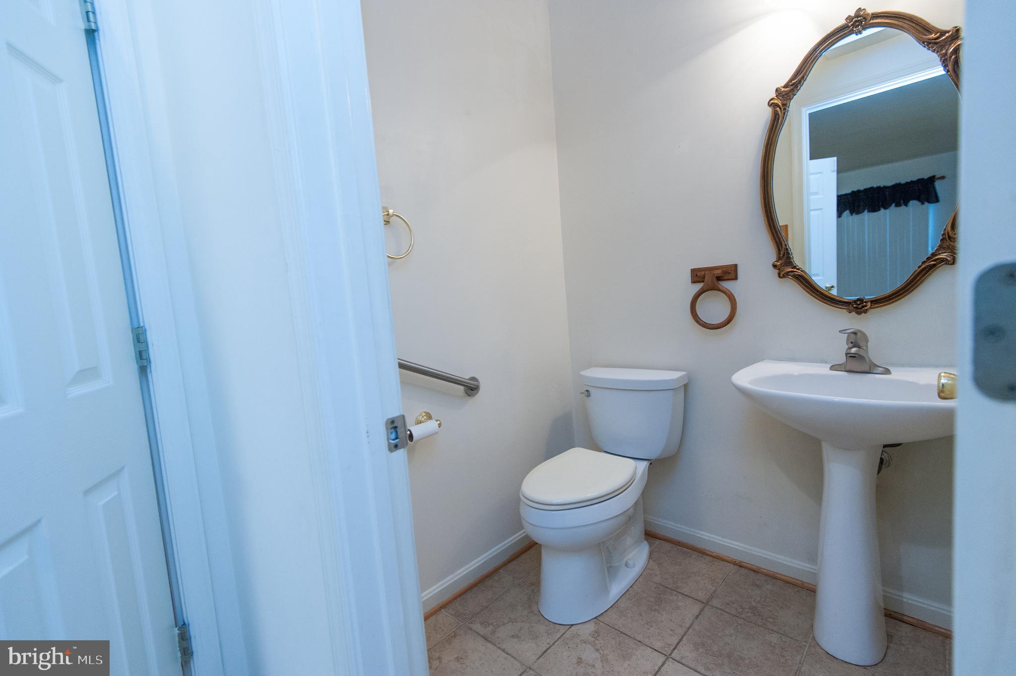 NORTHRIDGE PLAT 32 - Residential