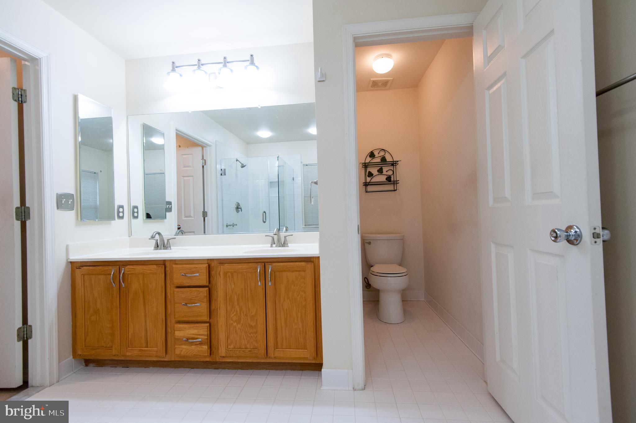 NORTHRIDGE PLAT 32 - Residential