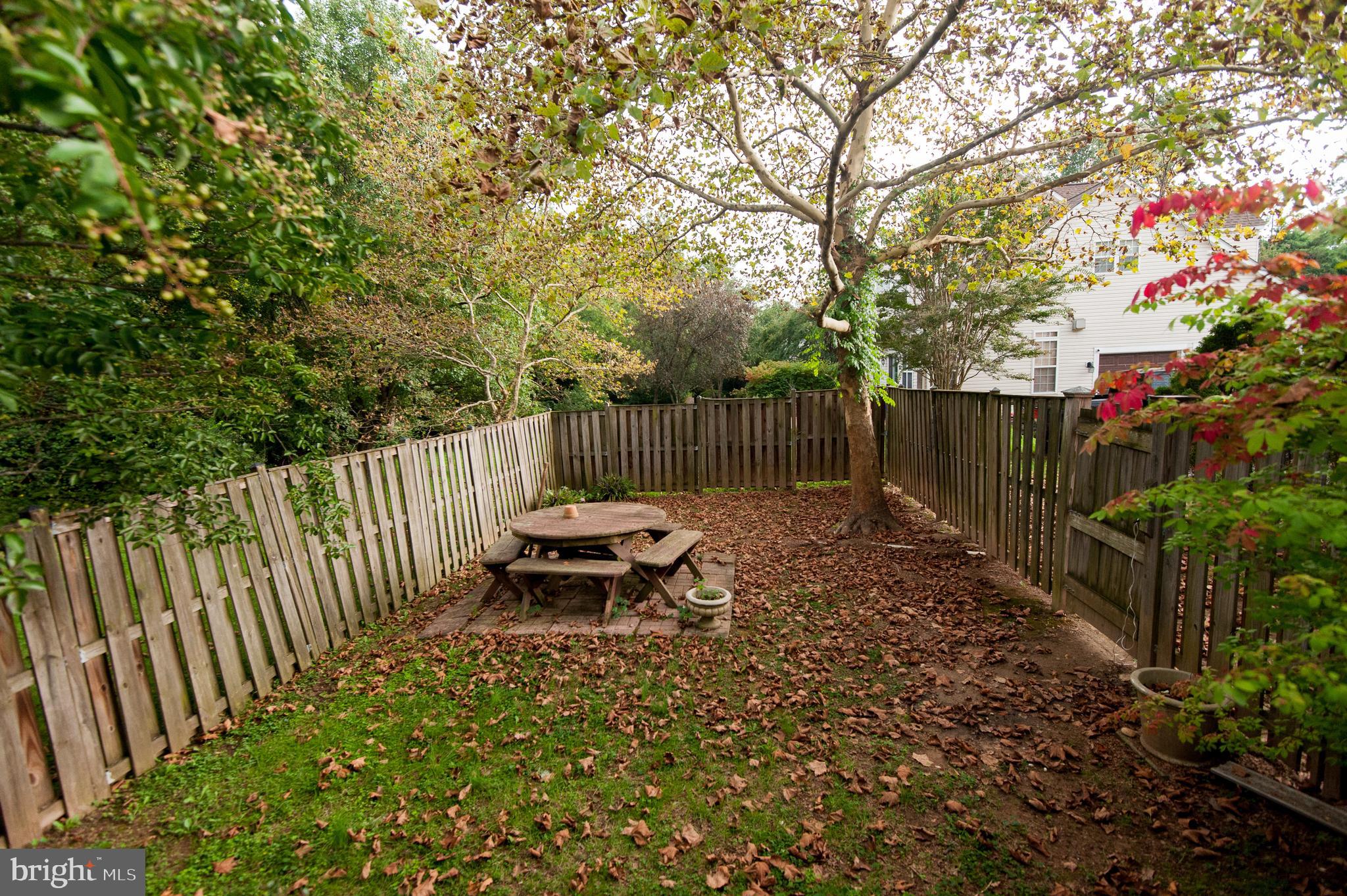 NORTHRIDGE PLAT 32 - Residential