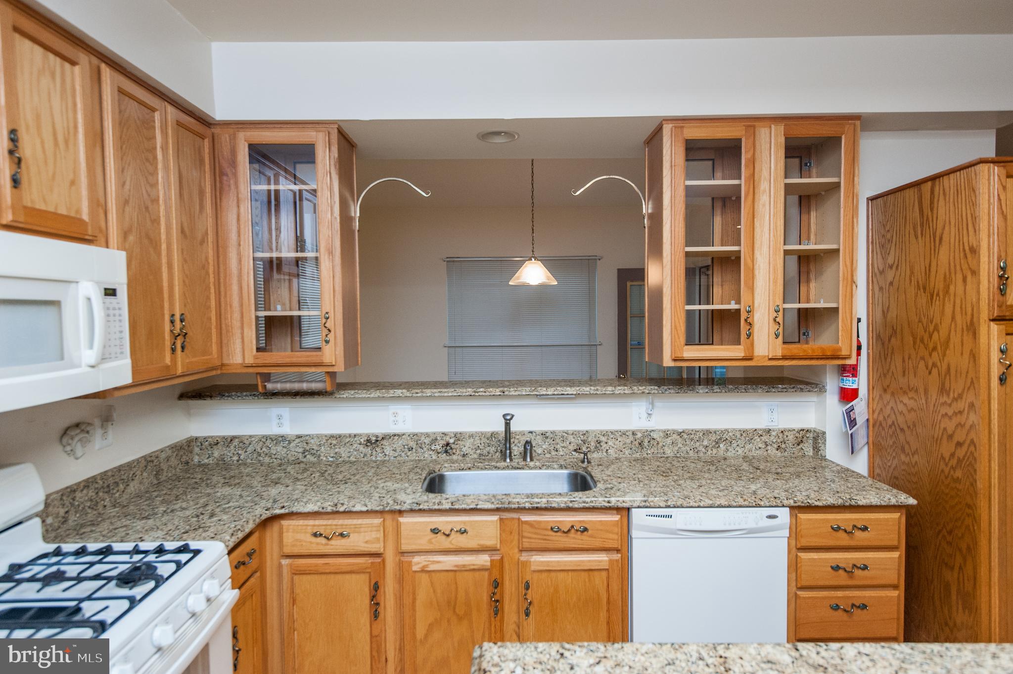 NORTHRIDGE PLAT 32 - Residential