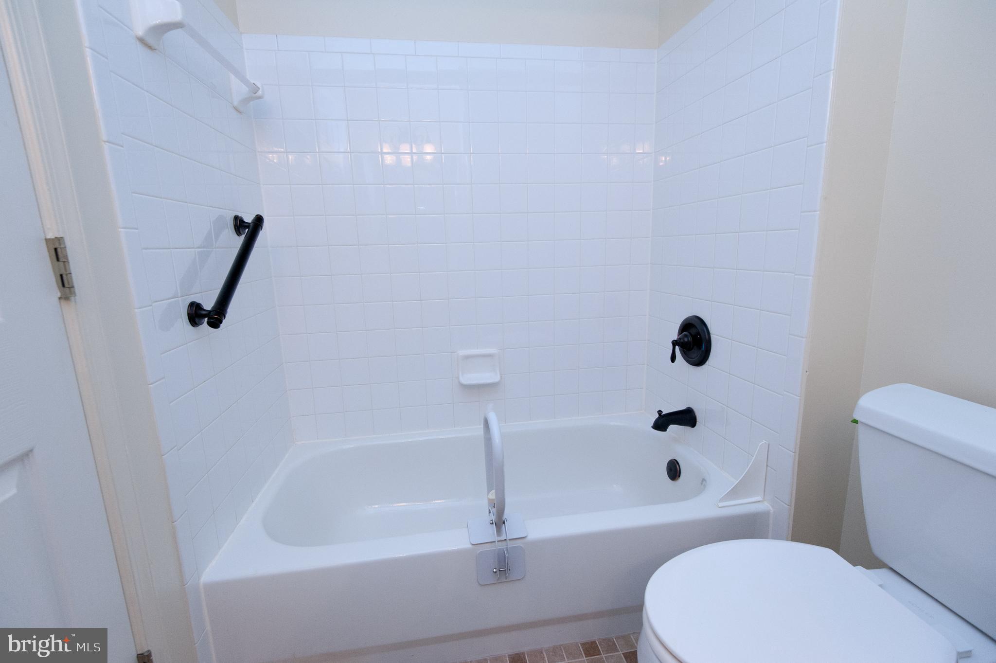 NORTHRIDGE PLAT 32 - Residential