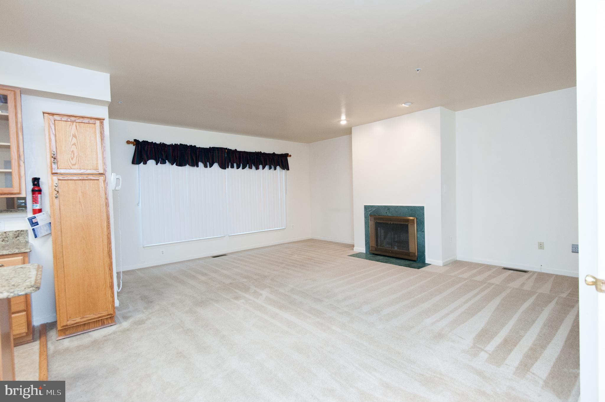 NORTHRIDGE PLAT 32 - Residential