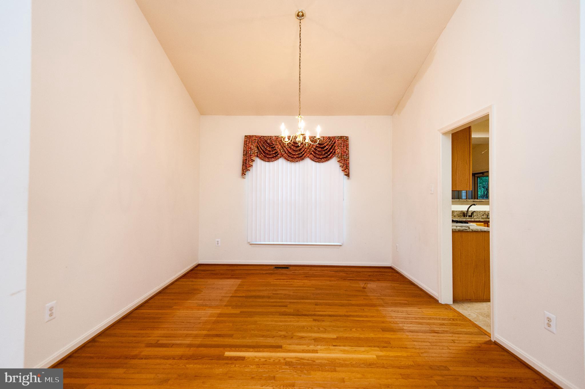 NORTHRIDGE PLAT 32 - Residential