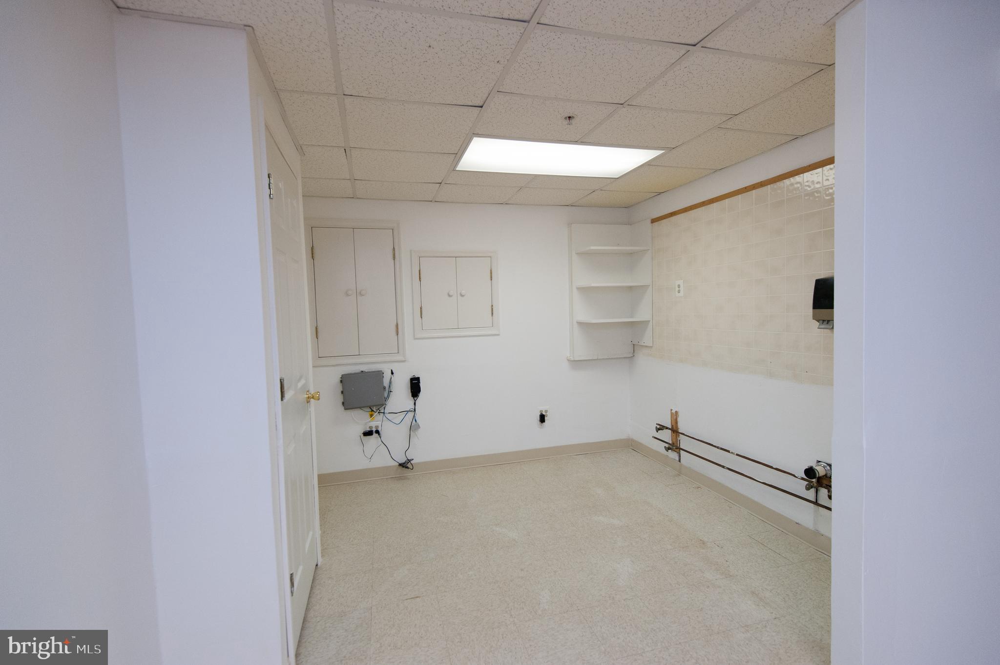 NORTHRIDGE PLAT 32 - Residential