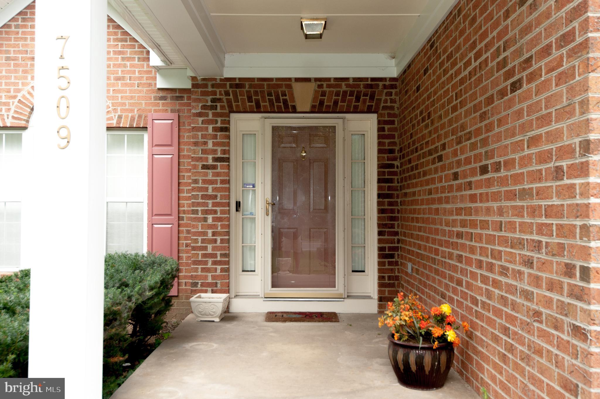 NORTHRIDGE PLAT 32 - Residential