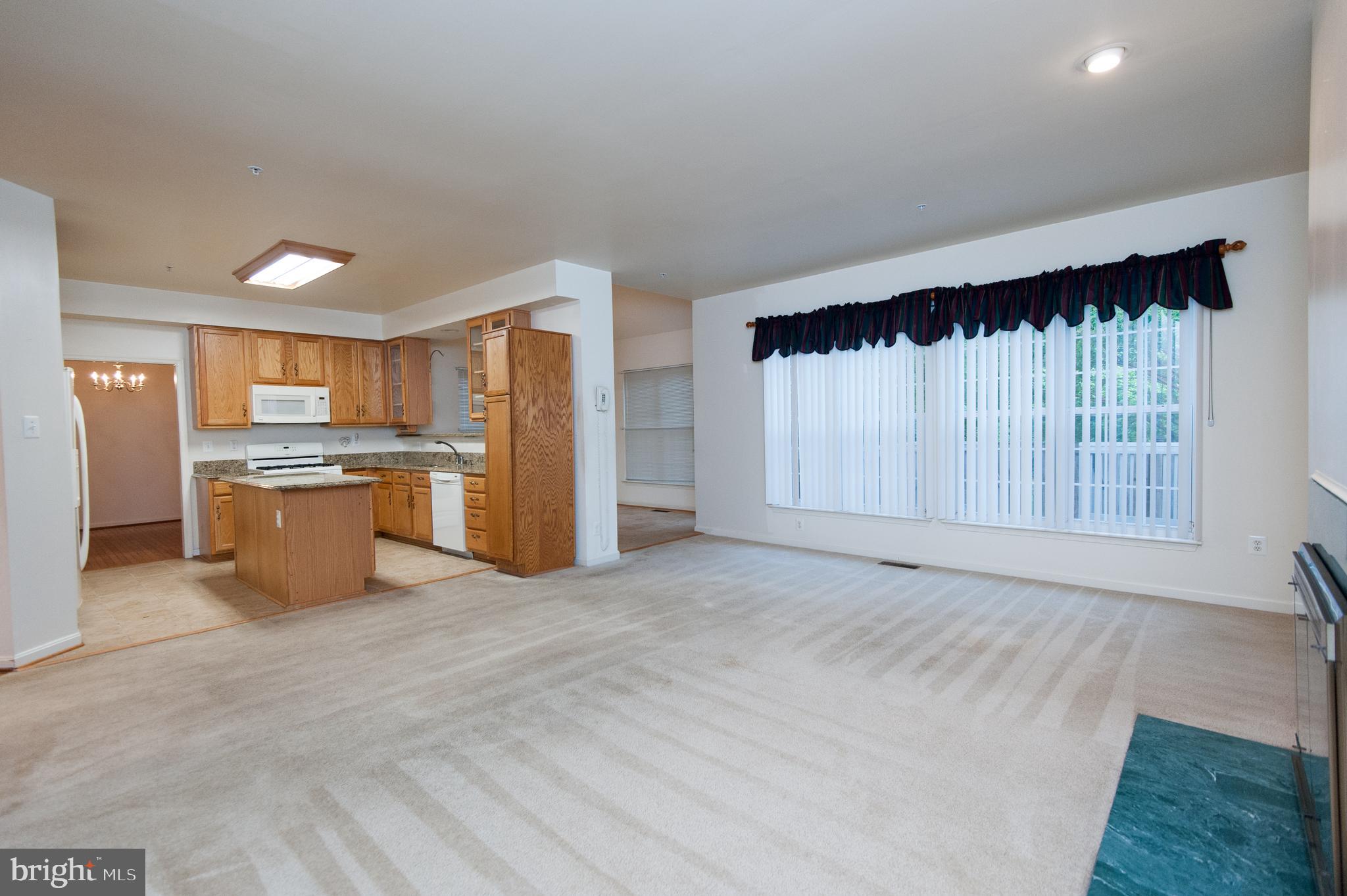 NORTHRIDGE PLAT 32 - Residential