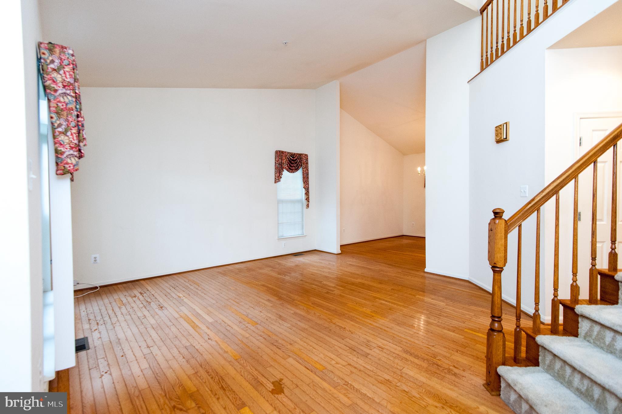 NORTHRIDGE PLAT 32 - Residential