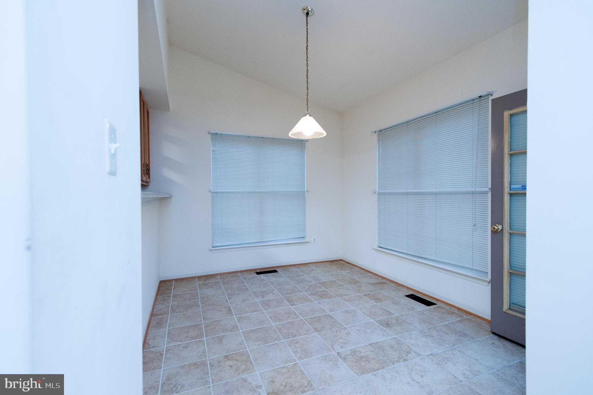 NORTHRIDGE PLAT 32 - Residential