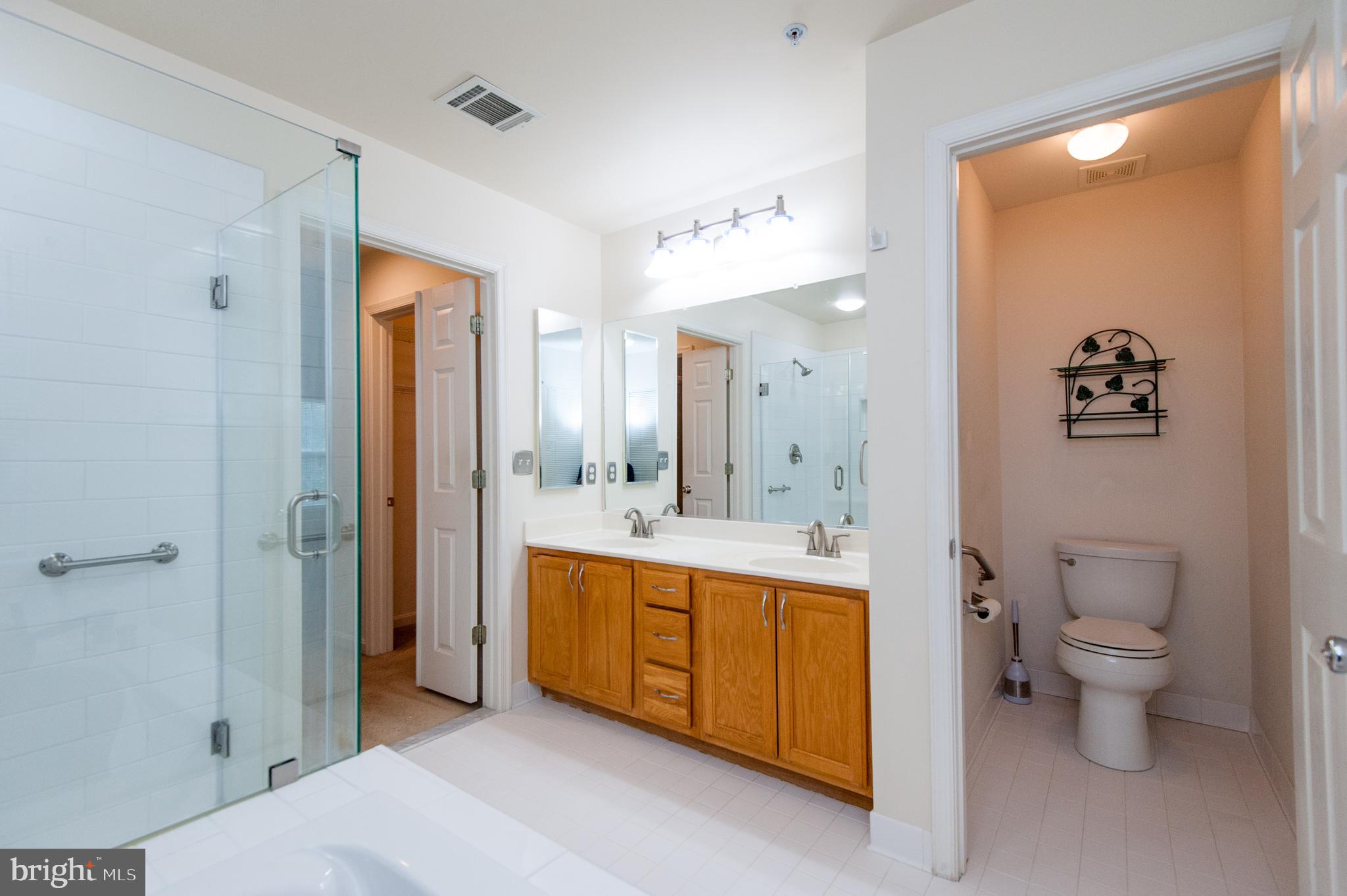 NORTHRIDGE PLAT 32 - Residential