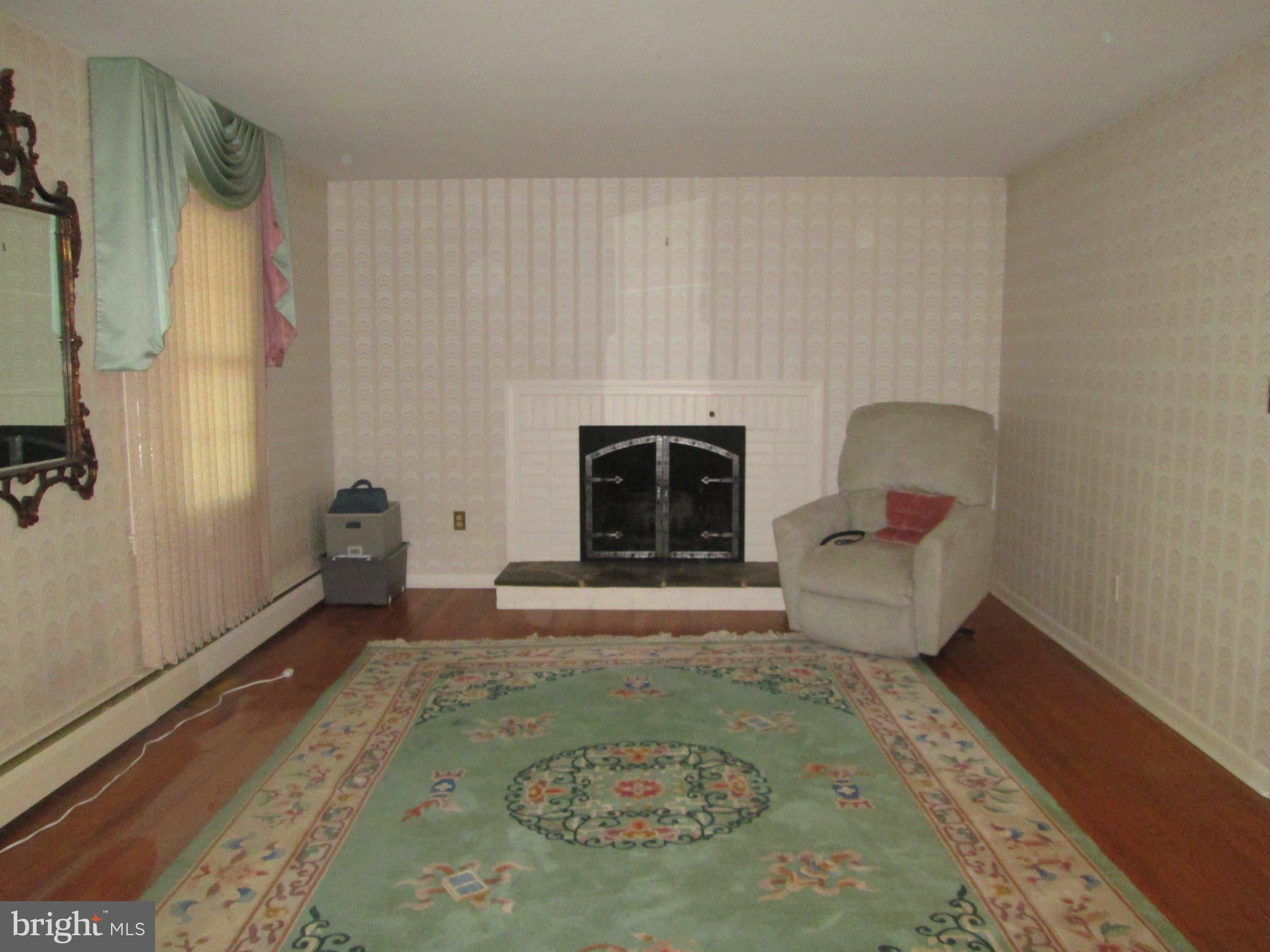 233 AVON DRIVE