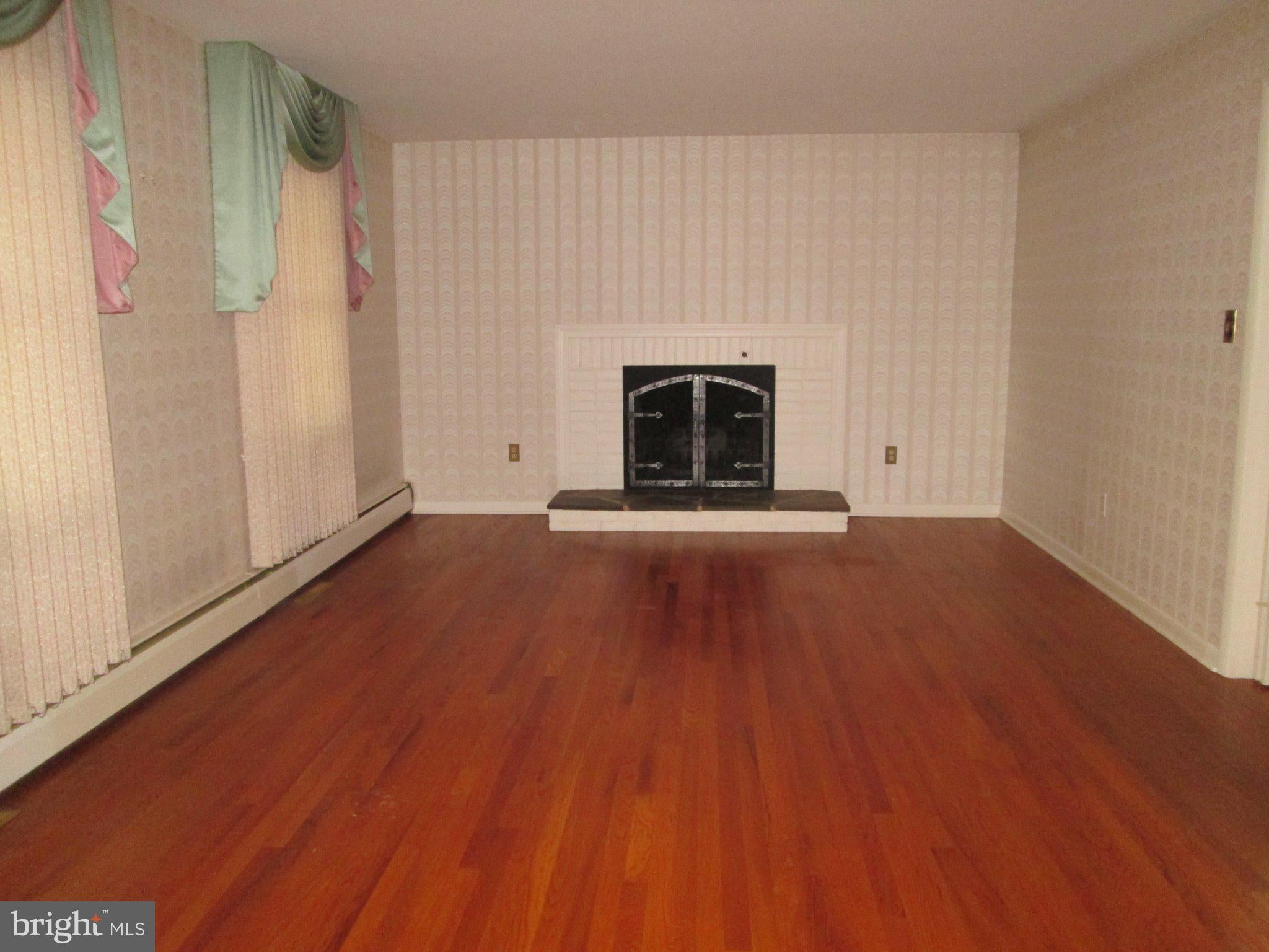 233 AVON DRIVE