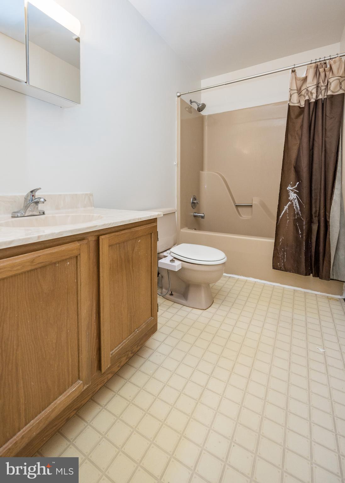 EDINBURGH VILLAS - Residential