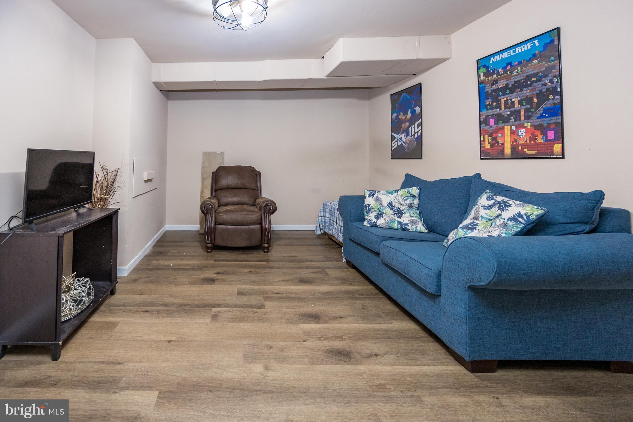 EDINBURGH VILLAS - Residential