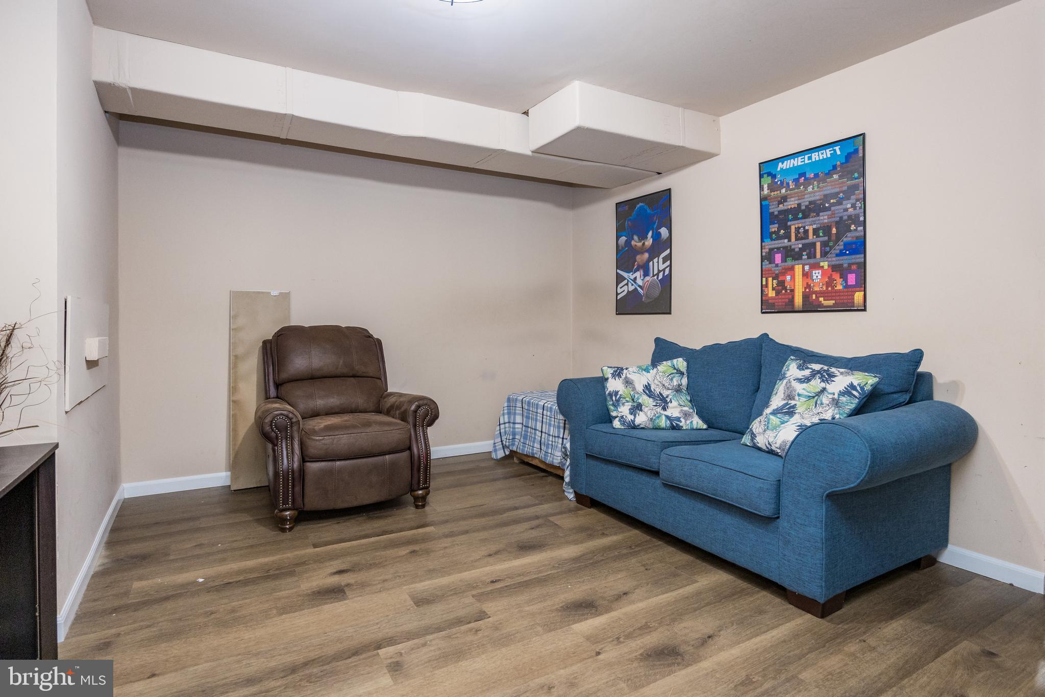 EDINBURGH VILLAS - Residential