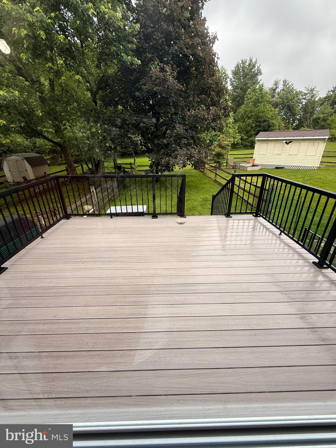 SEVEN COURTS - Residential Lease