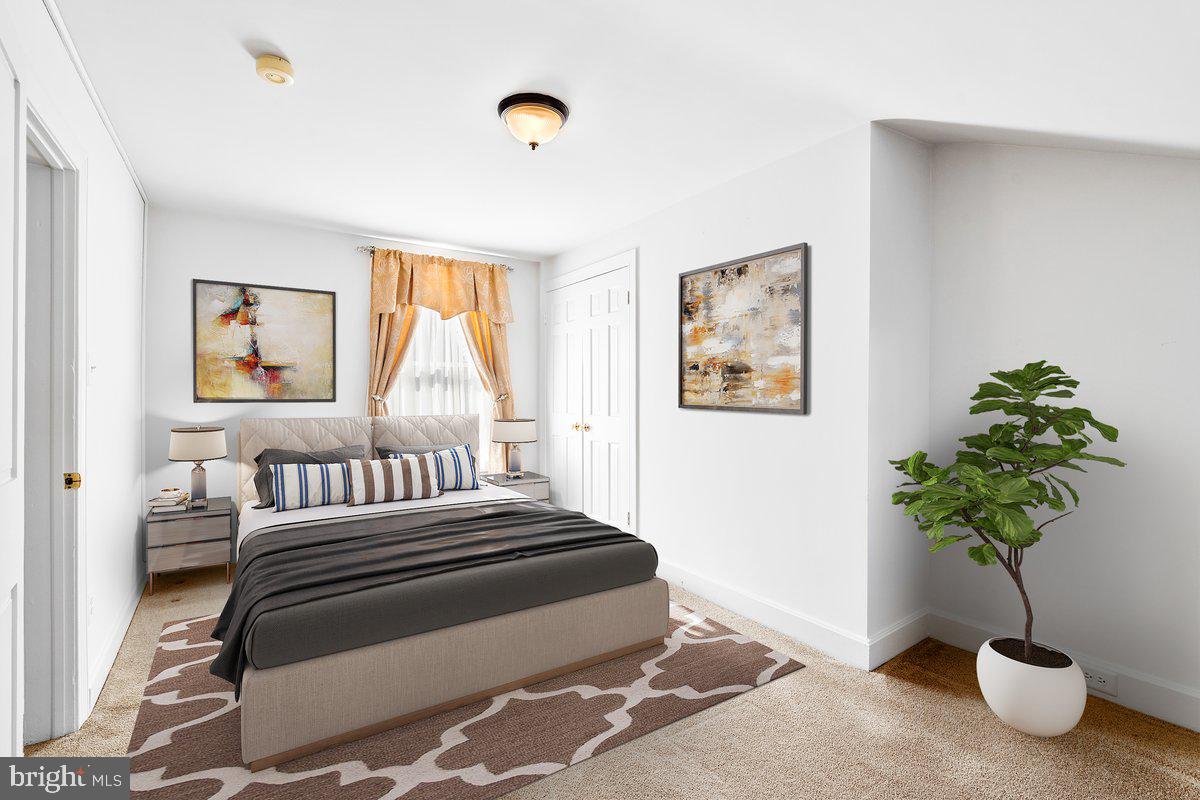 DOWNTOWN FREDERICK - Residential