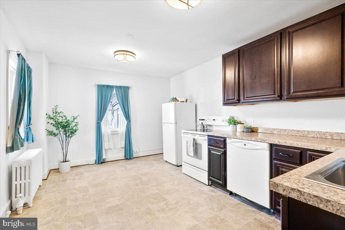 DOWNTOWN FREDERICK - Residential