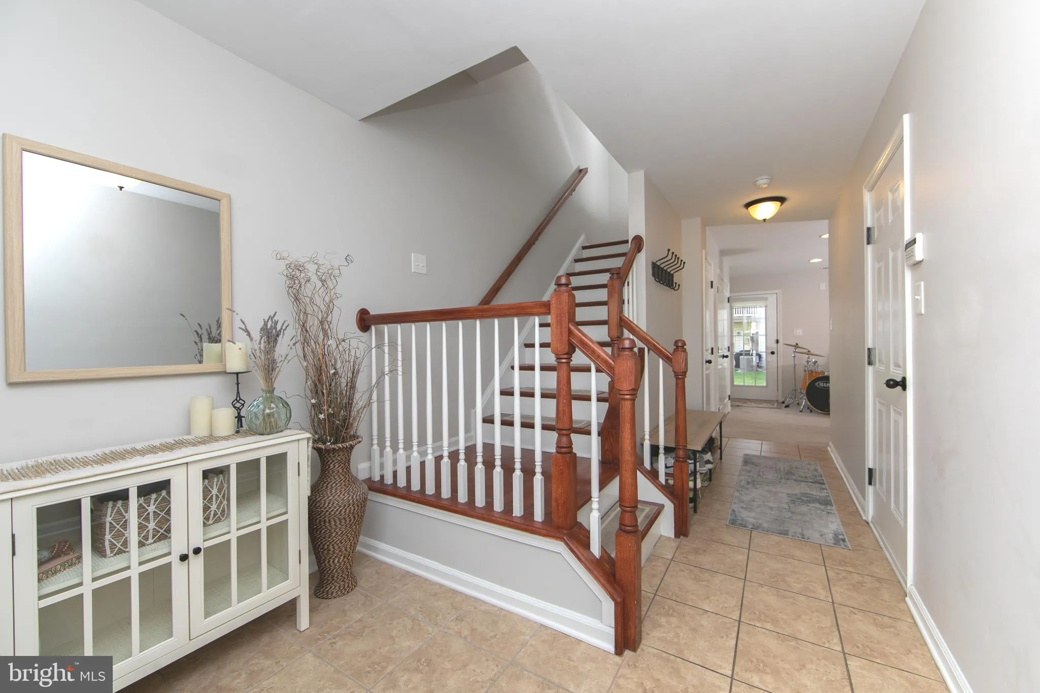 Woodbury, New Jersey 08096, United States, 3 Bedrooms Bedrooms, ,3 BathroomsBathrooms,Residential,Pending,210795