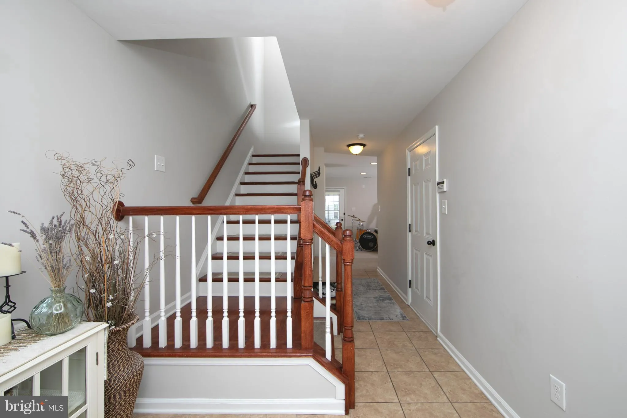 Woodbury, New Jersey 08096, United States, 3 Bedrooms Bedrooms, ,3 BathroomsBathrooms,Residential,Pending,210795