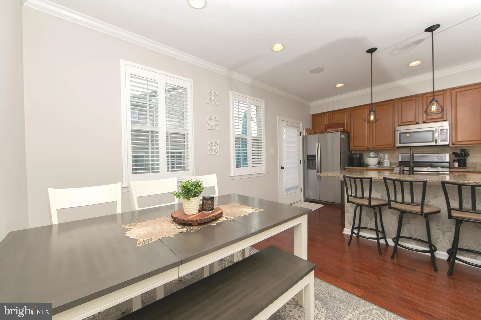 Woodbury, New Jersey 08096, United States, 3 Bedrooms Bedrooms, ,3 BathroomsBathrooms,Residential,Pending,210795