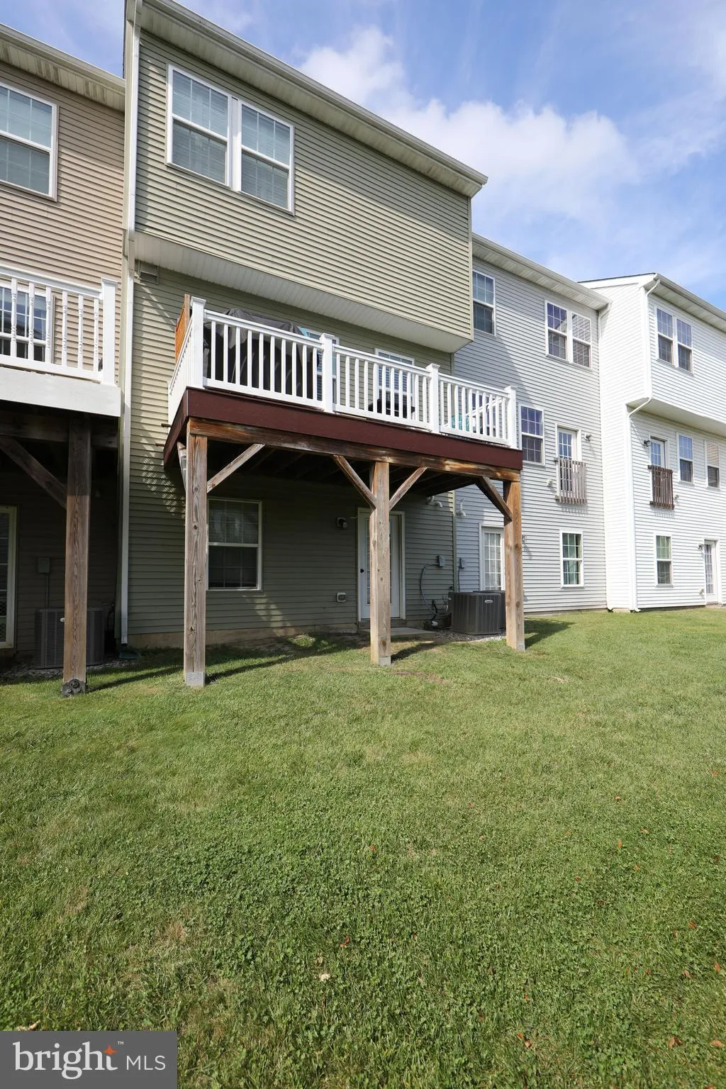 Woodbury, New Jersey 08096, United States, 3 Bedrooms Bedrooms, ,3 BathroomsBathrooms,Residential,Pending,210795