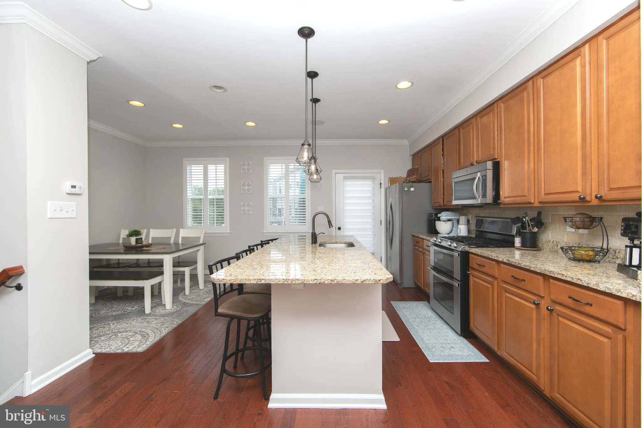 Woodbury, New Jersey 08096, United States, 3 Bedrooms Bedrooms, ,3 BathroomsBathrooms,Residential,Pending,210795