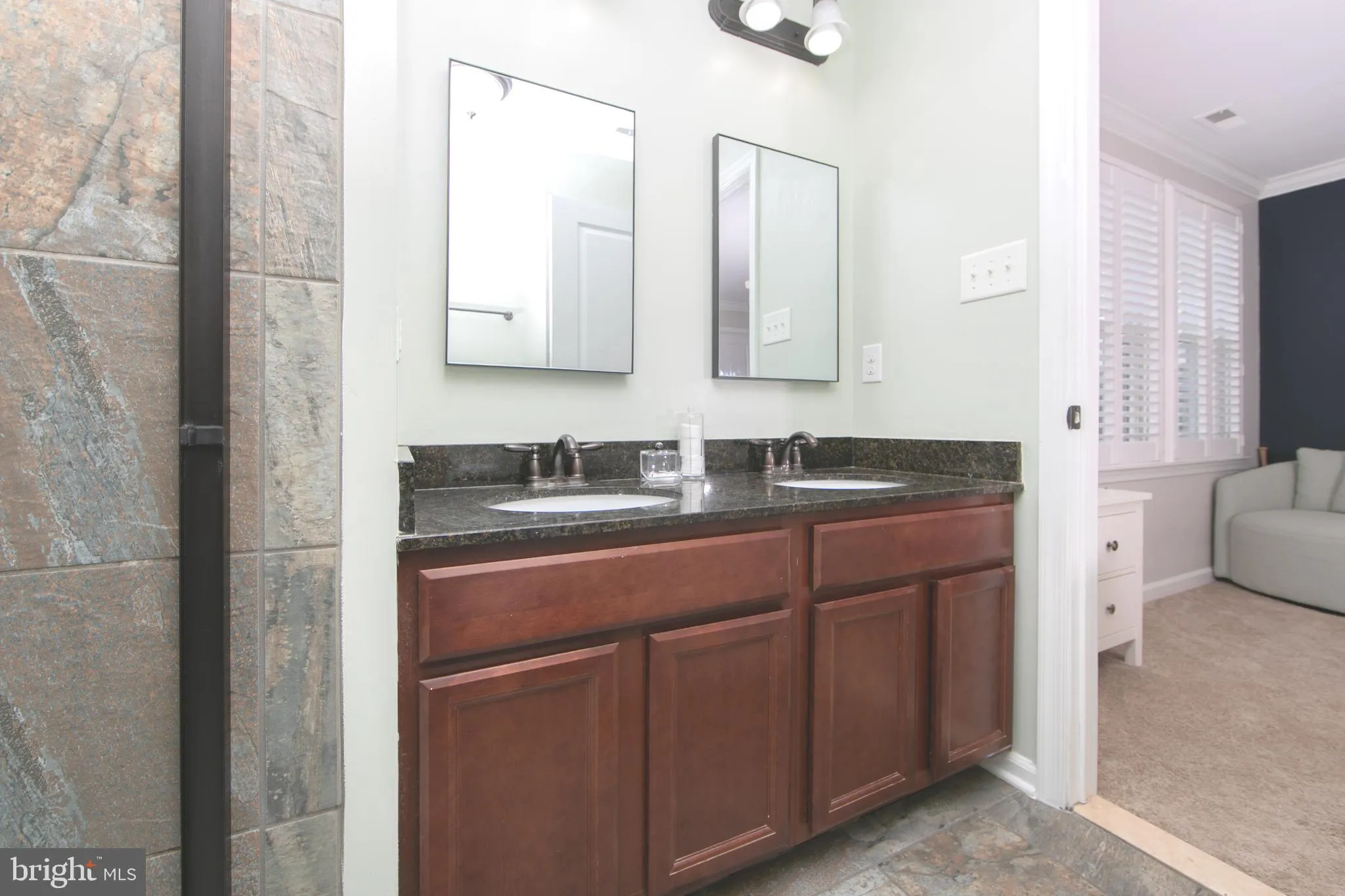 Woodbury, New Jersey 08096, United States, 3 Bedrooms Bedrooms, ,3 BathroomsBathrooms,Residential,Pending,210795